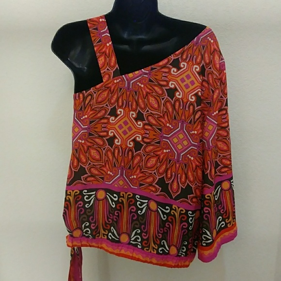 Chico"s One Shoulder Abstract Print Top - Picture 4 of 7